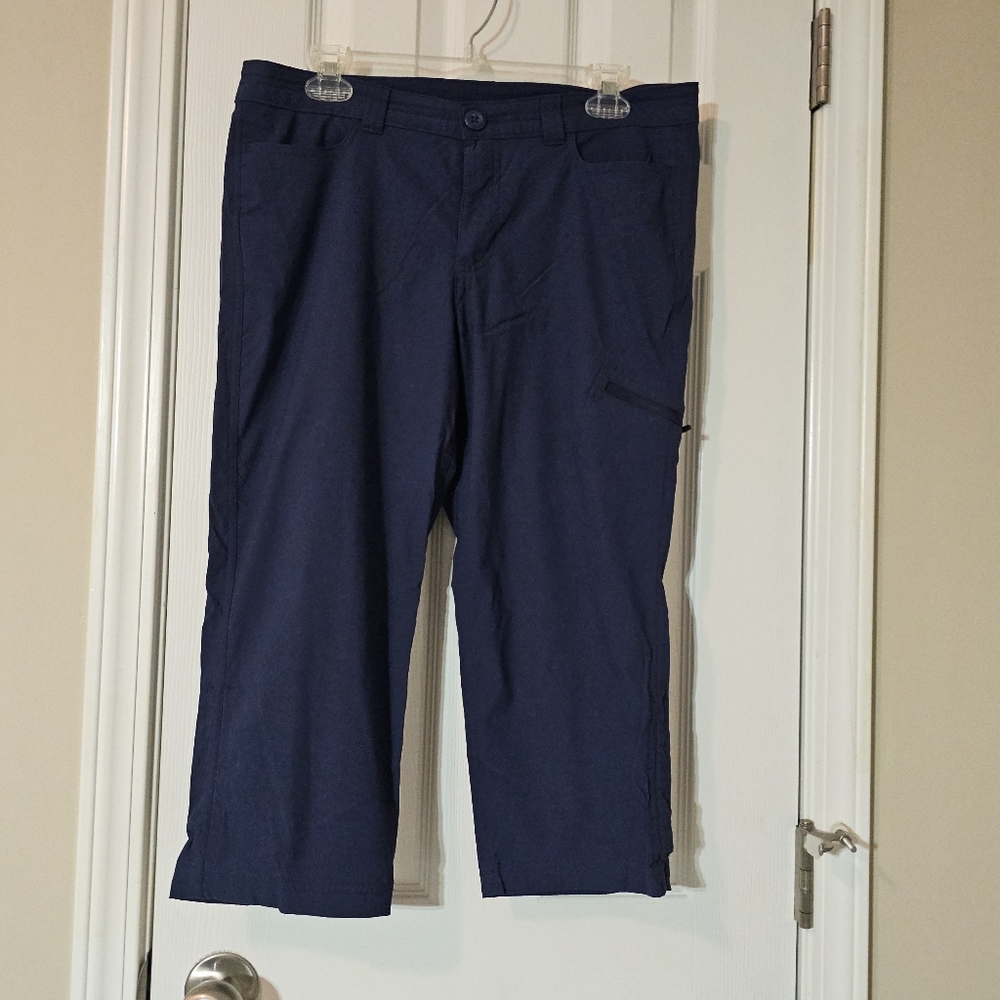 Eddie Bauer Women's Size 10 Capris Lightweight Navy 34x21